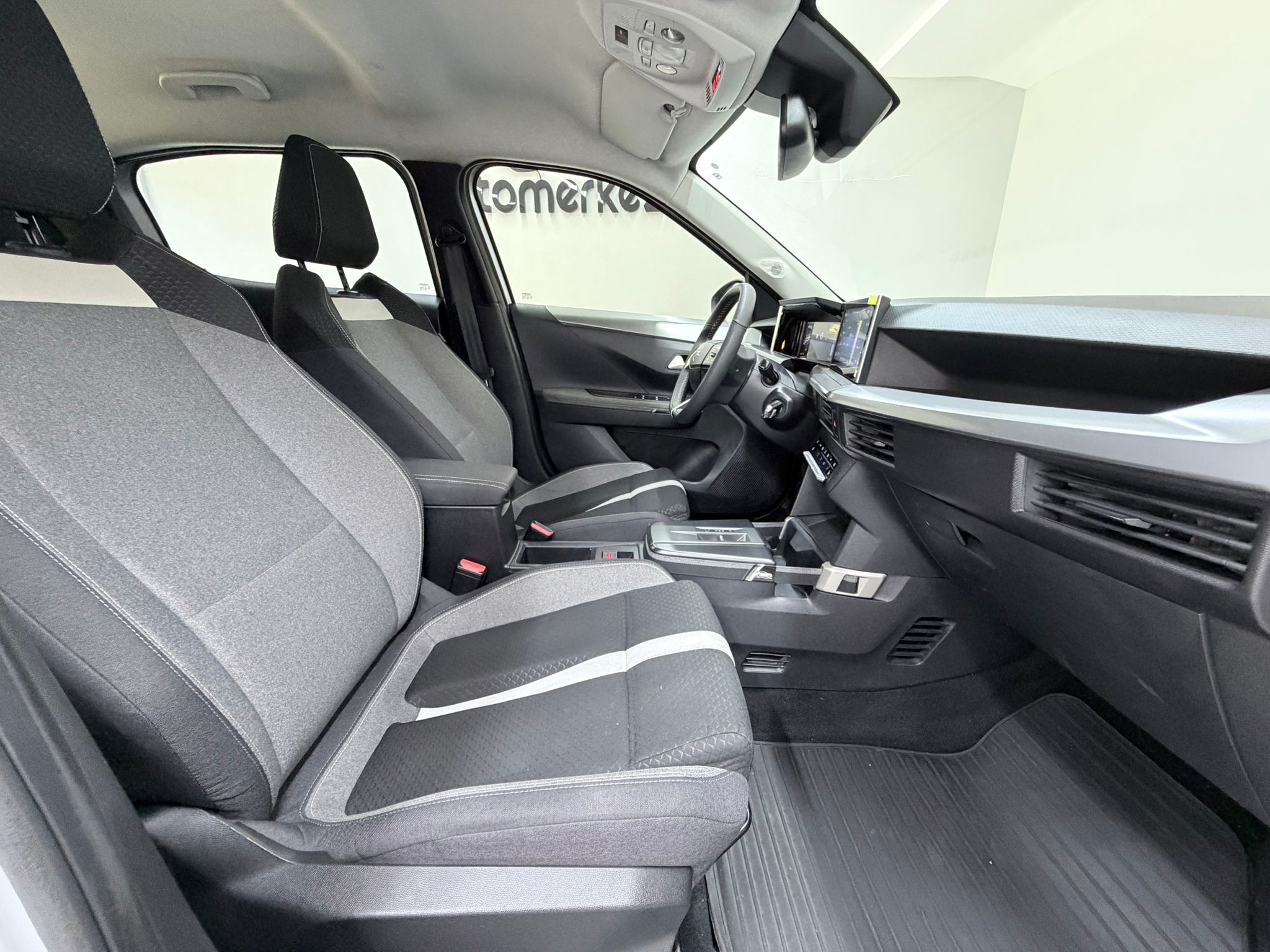 OPEL FRONTERA 17